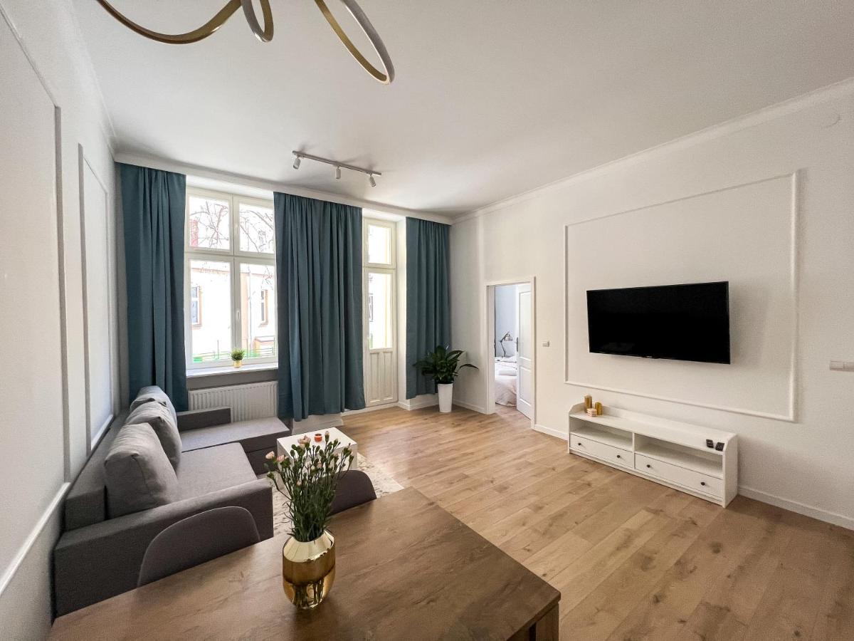 Zlote Apartamenty 6 Legnica Exterior photo